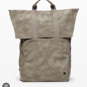 Lululemon Early Embark Backpack 22L